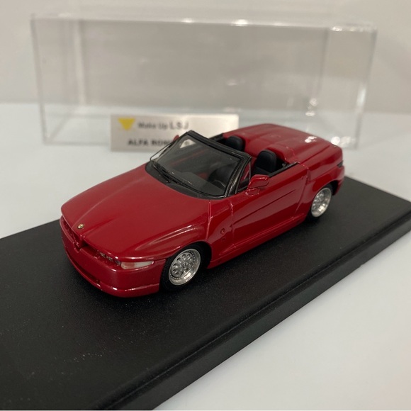 Make Up LSJ 1:43 Scale Alfa Romeo R.Z. Red 1992 Japan Very Nice Condition. - Picture 2 of 13